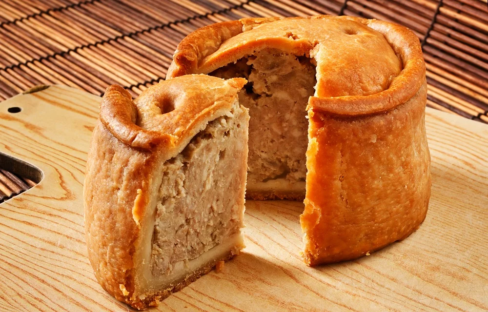 Pork & Apple Stand Pie (1lb)